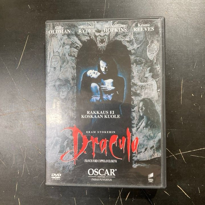 Bram Stokerin Dracula DVD (M-/VG+) -kauhu/draama-